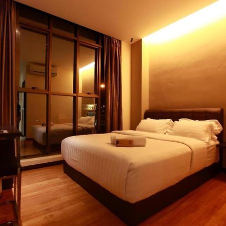 Starz Hotel Kluang Extérieur photo