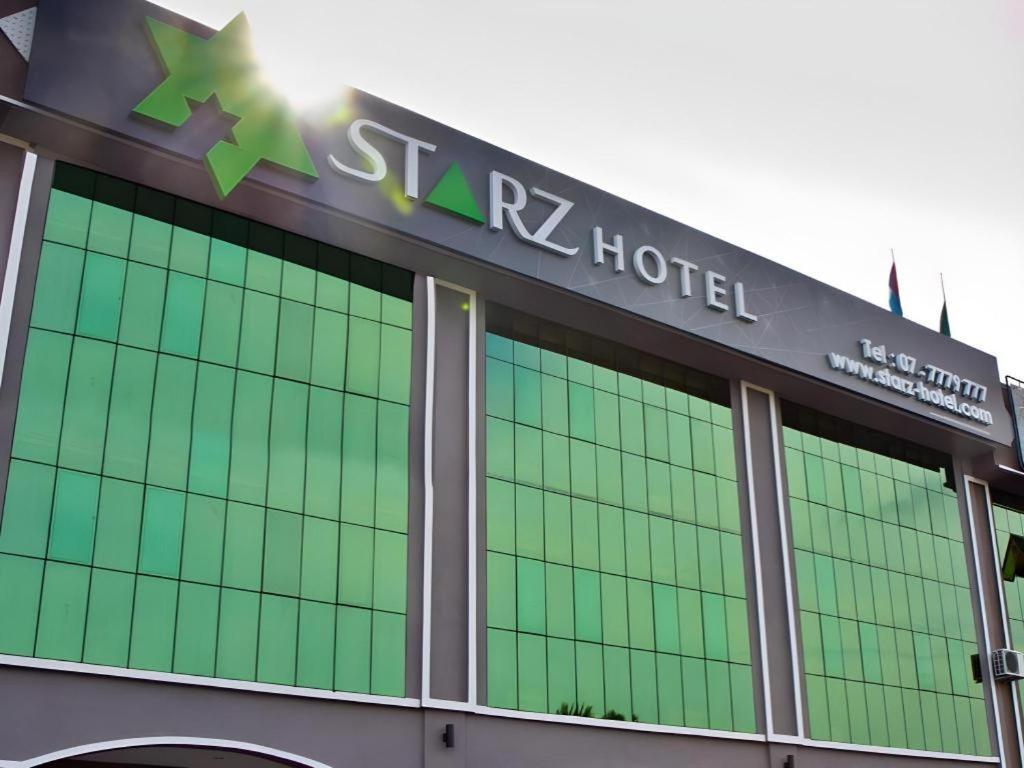 Starz Hotel Kluang Extérieur photo